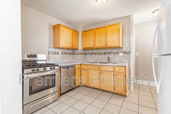 Photo - 4604 NE 47th St