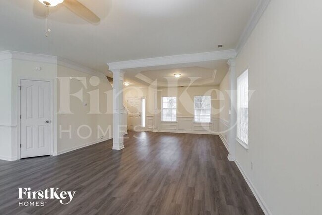 Photo - 414 Matfield Ct