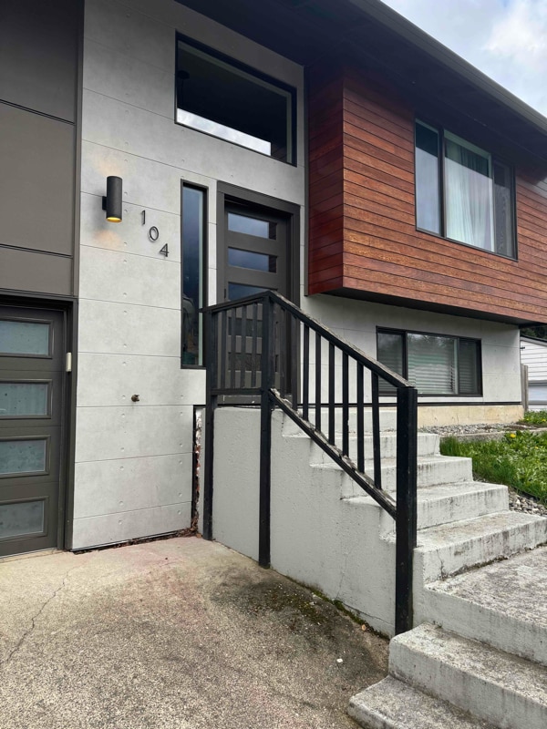 Photo - 104 NW Royal Ct