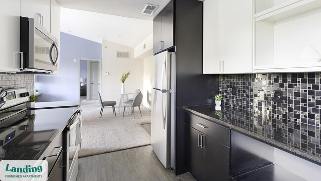 Photo - 17811 Vail St Unidad 3306