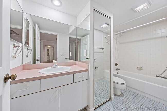 Photo - 227 2nd Terrace