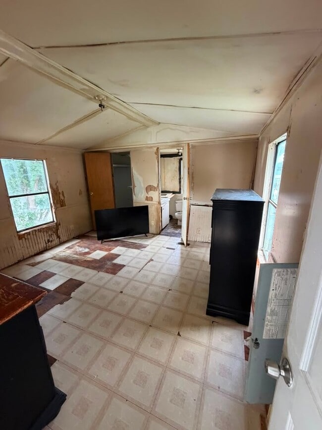 Photo - 195 Jonna St