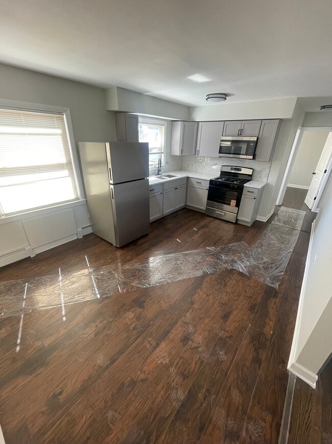 Photo - 7810 S Escanaba Ave Unit 2B