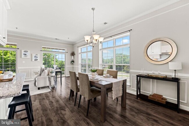 Photo - 810 Belmont Bay Dr Unidad 201