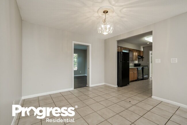 Photo - 344 Crestwood Ave