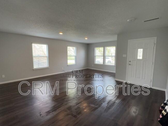 Photo - 10333 Lee Stewart Ln