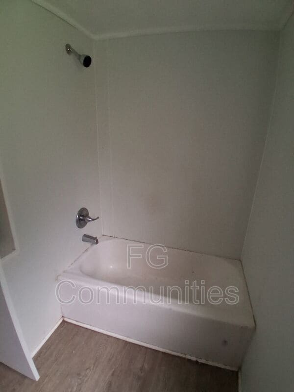 Photo - 1754 Zion Rd