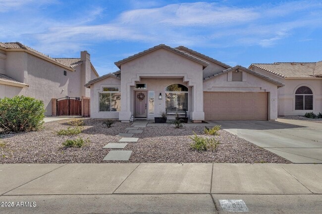 Photo - 665 W Minton Dr
