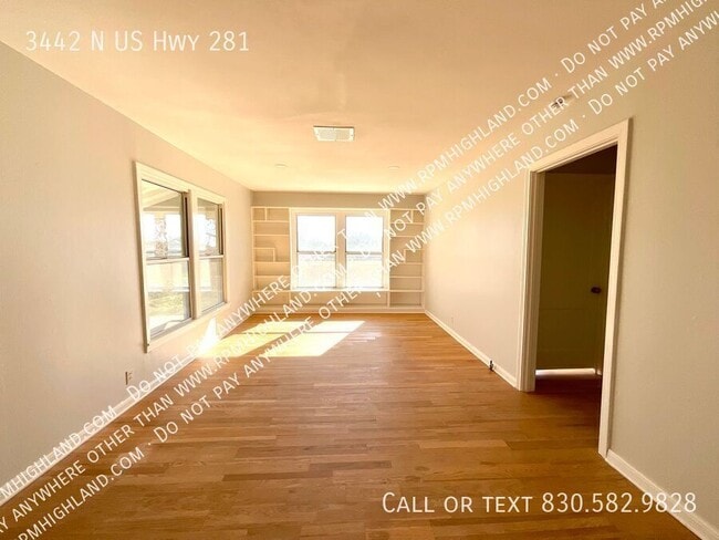 Photo - 3442 N U.S. Hwy 281