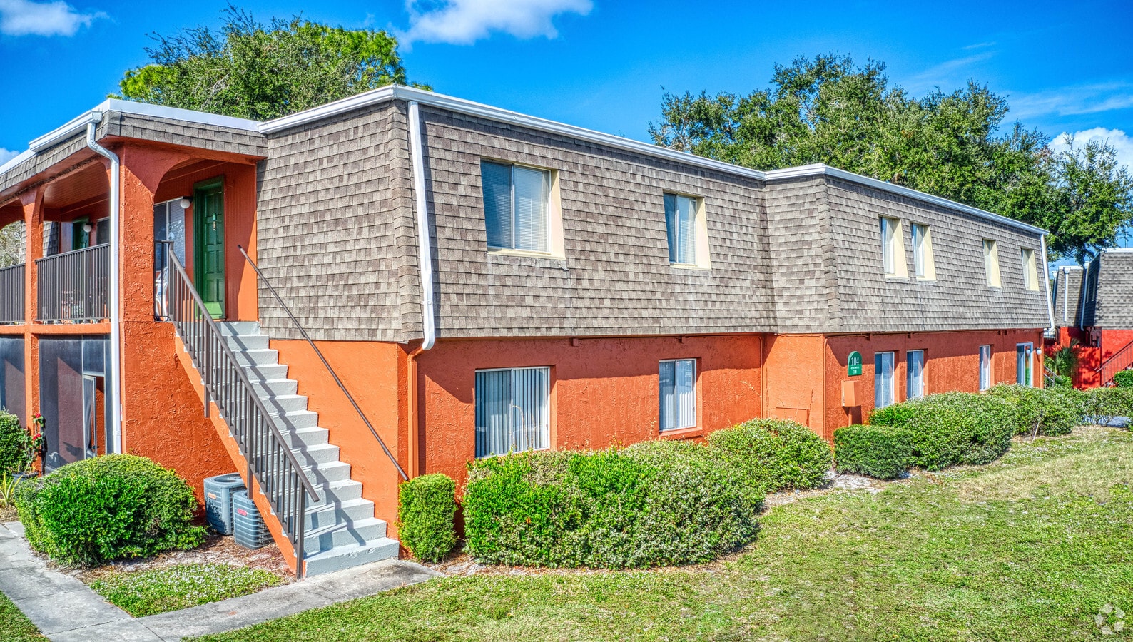 Regency Oaks Apartments Off-Campus Housing, Casselberry, FL