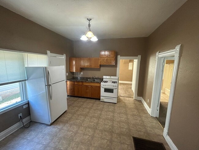 Photo - 2 Bedroom 1 bath duplex