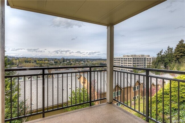 Photo - Sterling Heights @ Factoria New Castle are...