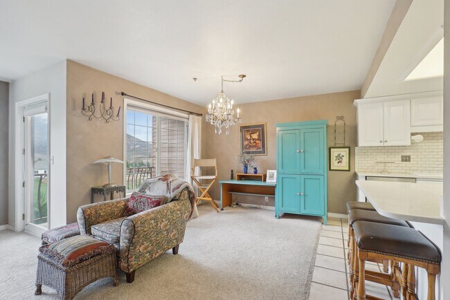 Photo - 984 Uri Ln Condo Unit Charming Swiss Oaks 2bd