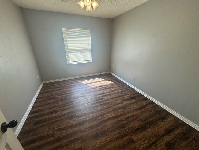 Photo - 824 S Water St Unit 4