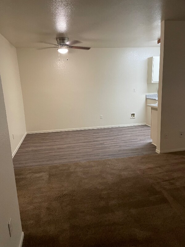 Photo - 674 W 41st St Unidad A5