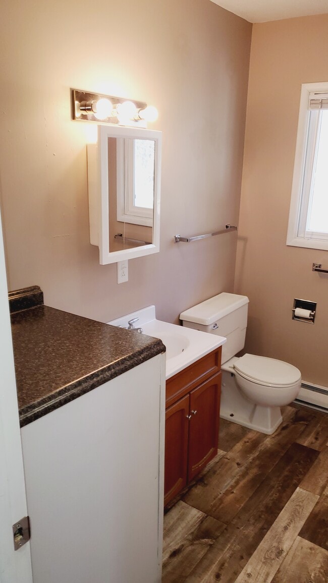 Bathroom - 519 N Patsy St Unit 4