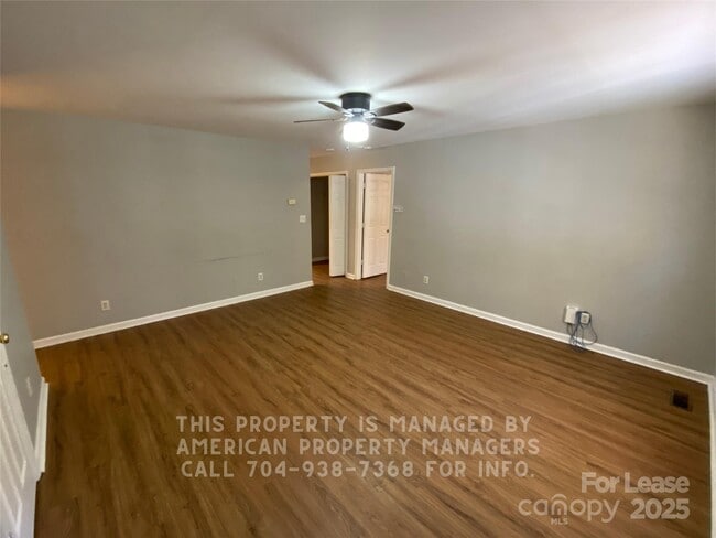 Photo - 5620 Charlie Walker Rd