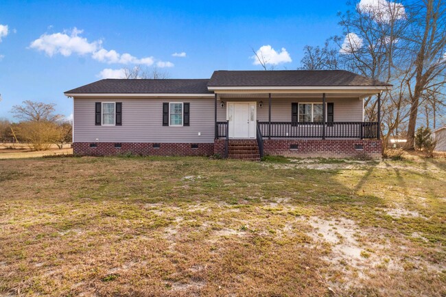 NEWLY RENOVATED 3 BR , 2 BA HOME *SPRING C... - NEWLY RENOVATED 3 BR , 2 BA HOME *SPRING C...