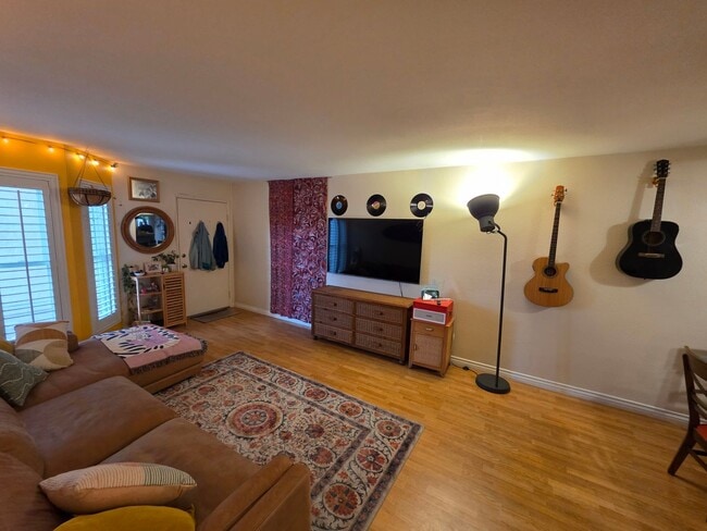 Photo - 2 bedroom home in downtown Carlsbad walking distance to the beach