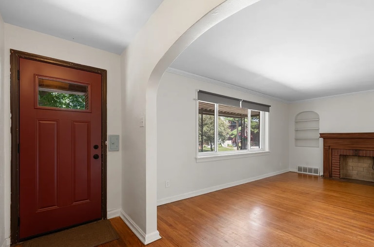 Photo - 7120 Amherst Ave
