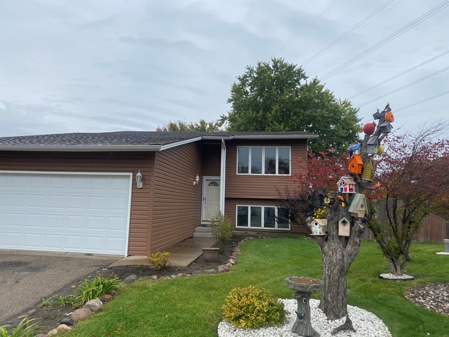 Photo - 4411 Slater Rd