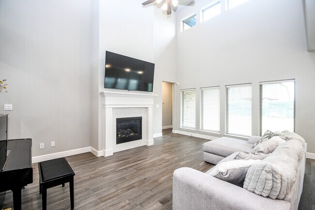 Photo - 4207 Ana Ridge Ln