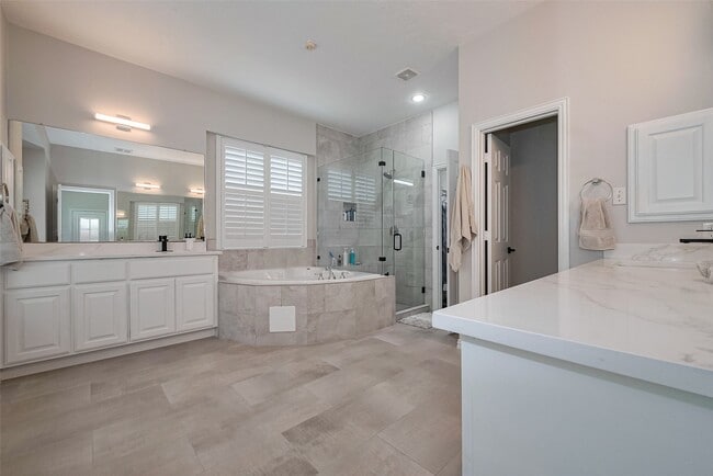 Building Photo - 66 Marquise Oaks Pl