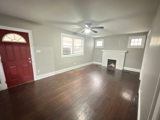 Photo - 438 E 16th Ave