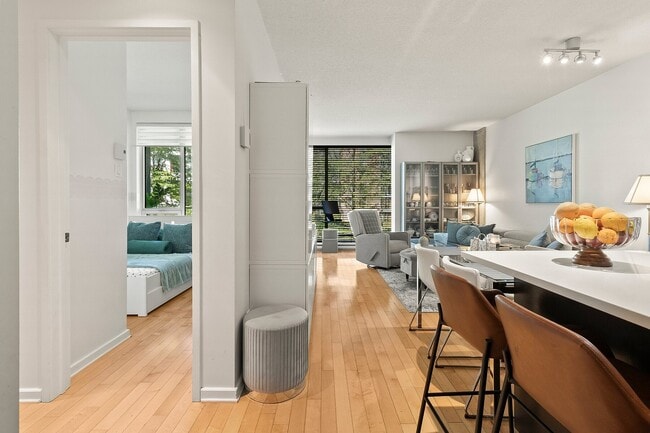 Photo - 230 Chem. du Golf Unité 201