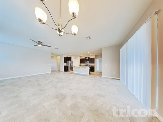 Photo - 112 Waterside Cir