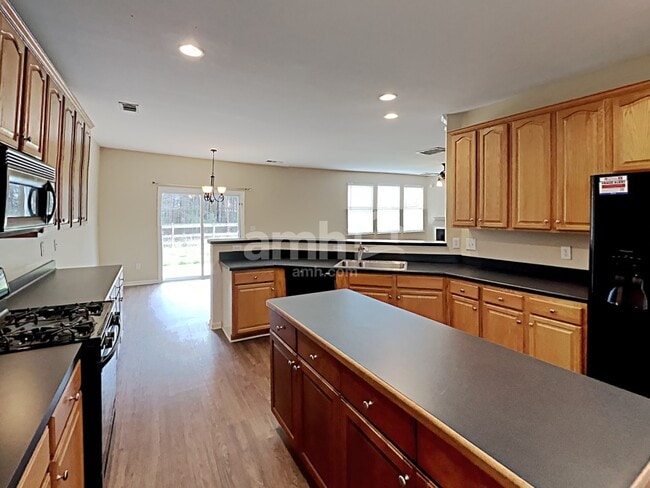 Photo - 86 Branch Valley Way