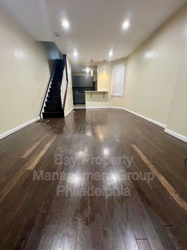 Photo - 7275 Saybrook Ave