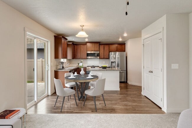 Photo - 12141 W Greenstone St