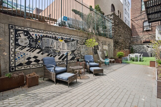 Photo - 48 W 138th St