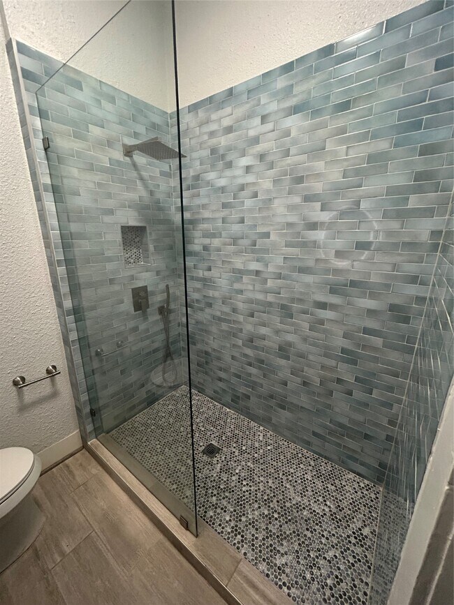 Photo - 1523 21st St Unit 2