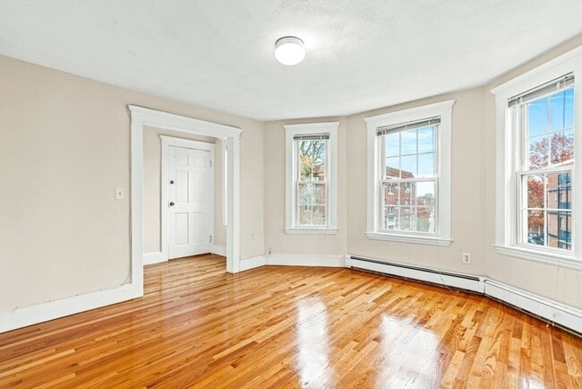 Photo - 27 W Wyoming Ave
