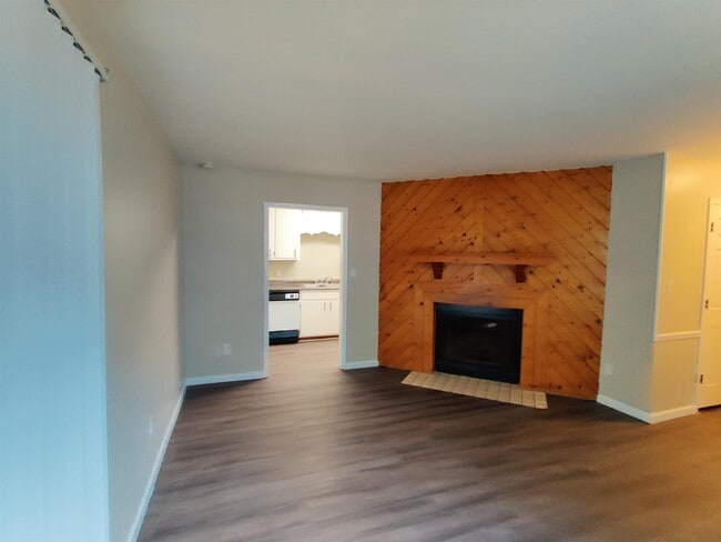 Photo - 2366 Gregory Dr