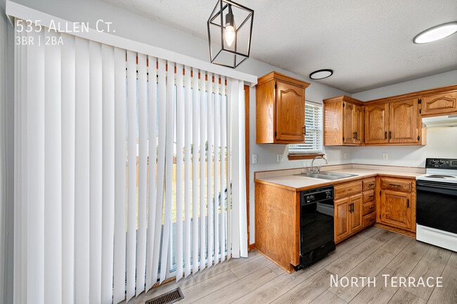 Photo - 535 Allen Ct