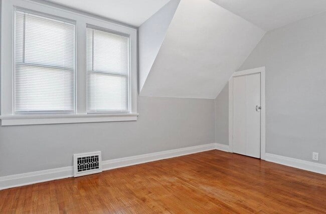 Photo - 1701 Michigan Ave