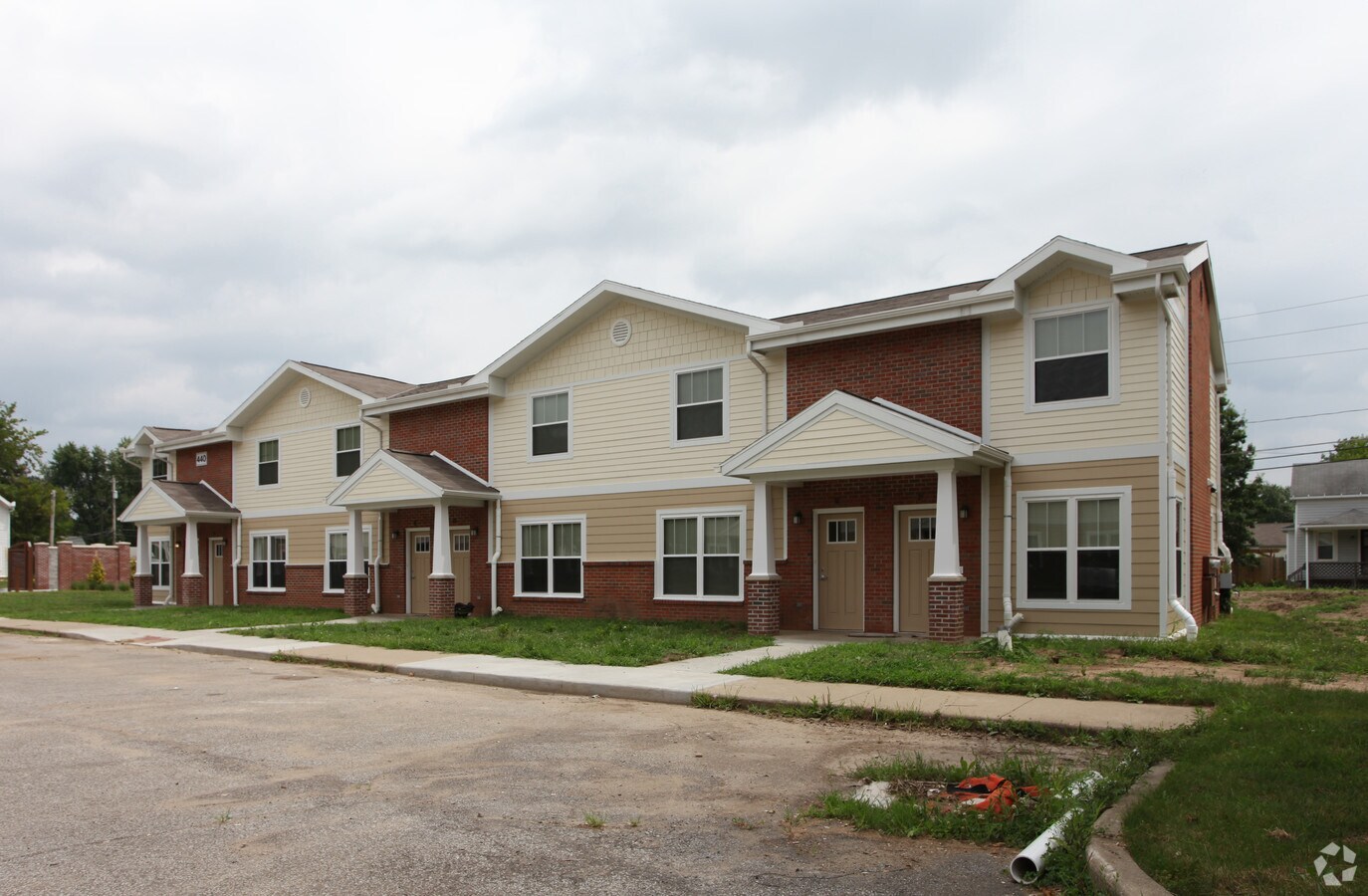 Photo - Washington Square Apartments