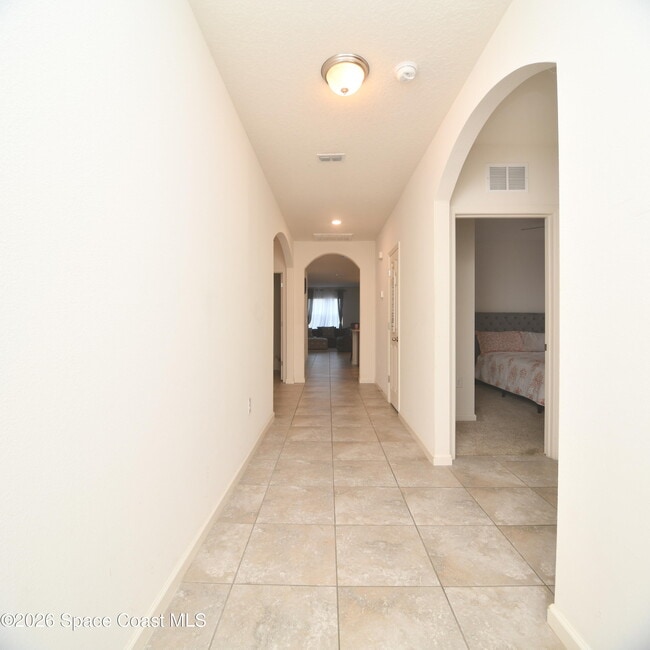 Photo - 439 Gancedo St SW