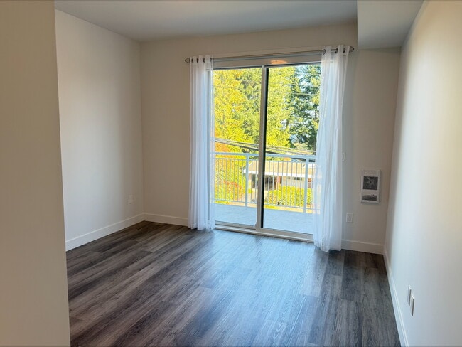 Photo - 660 Beach Rd