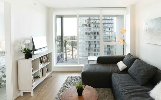 Photo - 4007-13696 100 Avenue Unit 4007