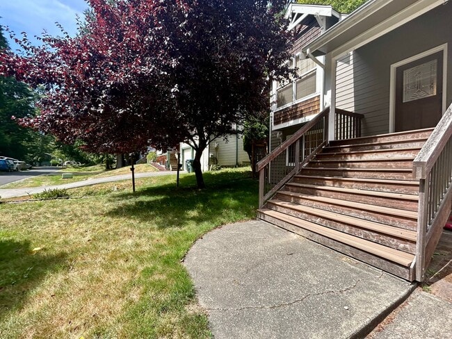 Photo - 14 Yearling Pl