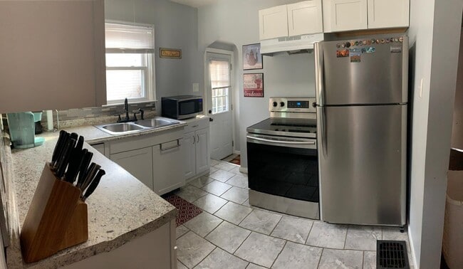 Photo - 5156 Ralston Ave