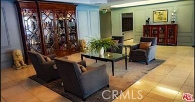 Building Photo - 10660 Wilshire Blvd Unit 407-407 Rental