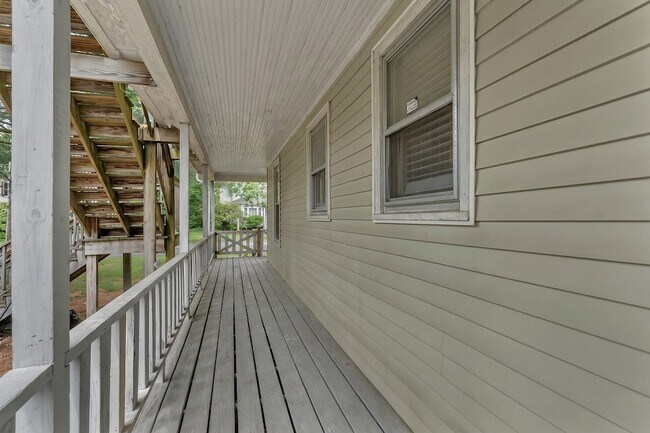 39 Hope St Unit 1