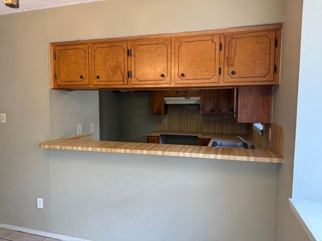 Photo - 2029 Mynah Ave