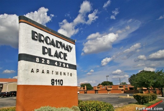 Photo - Broadway Place Apartments