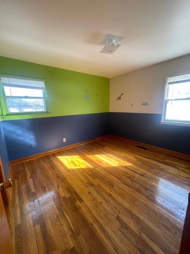 Photo - Roomy 4 Bedroom Spokane Home – 2,062 Sq Ft of Living Space